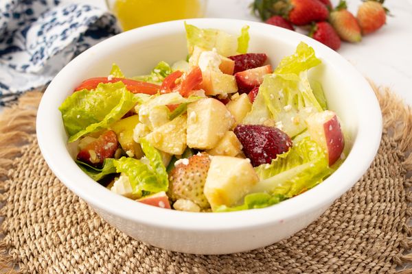 Apple Strawberry Salad